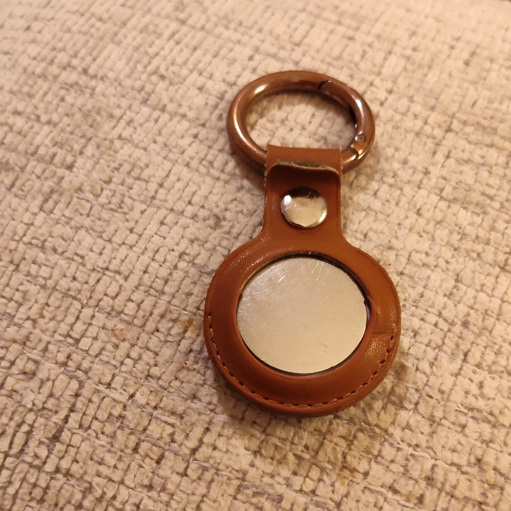 Leather Protective  Snap Case  Keychain Holds  Apple Air Tag Still Chirps Lol